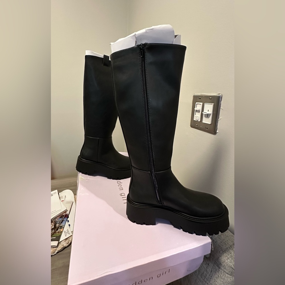 Madden Girl high black boots Size 6